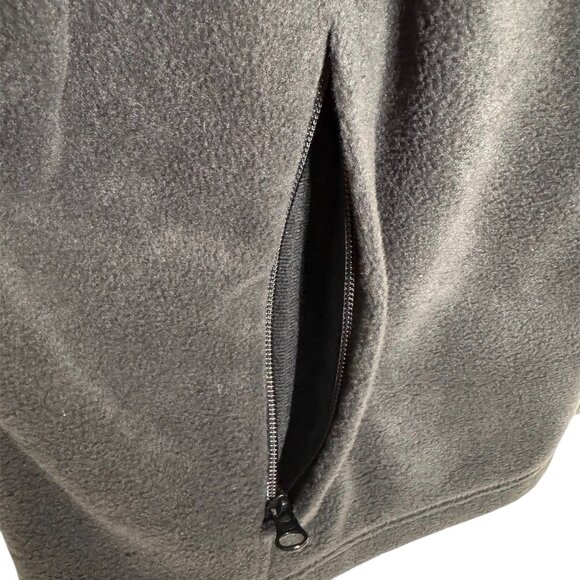 EUC Columbia Vest Woman's 3X Plus Fleece Gray Foldable Collar Zippered Pockets - Picture 12 of 13
